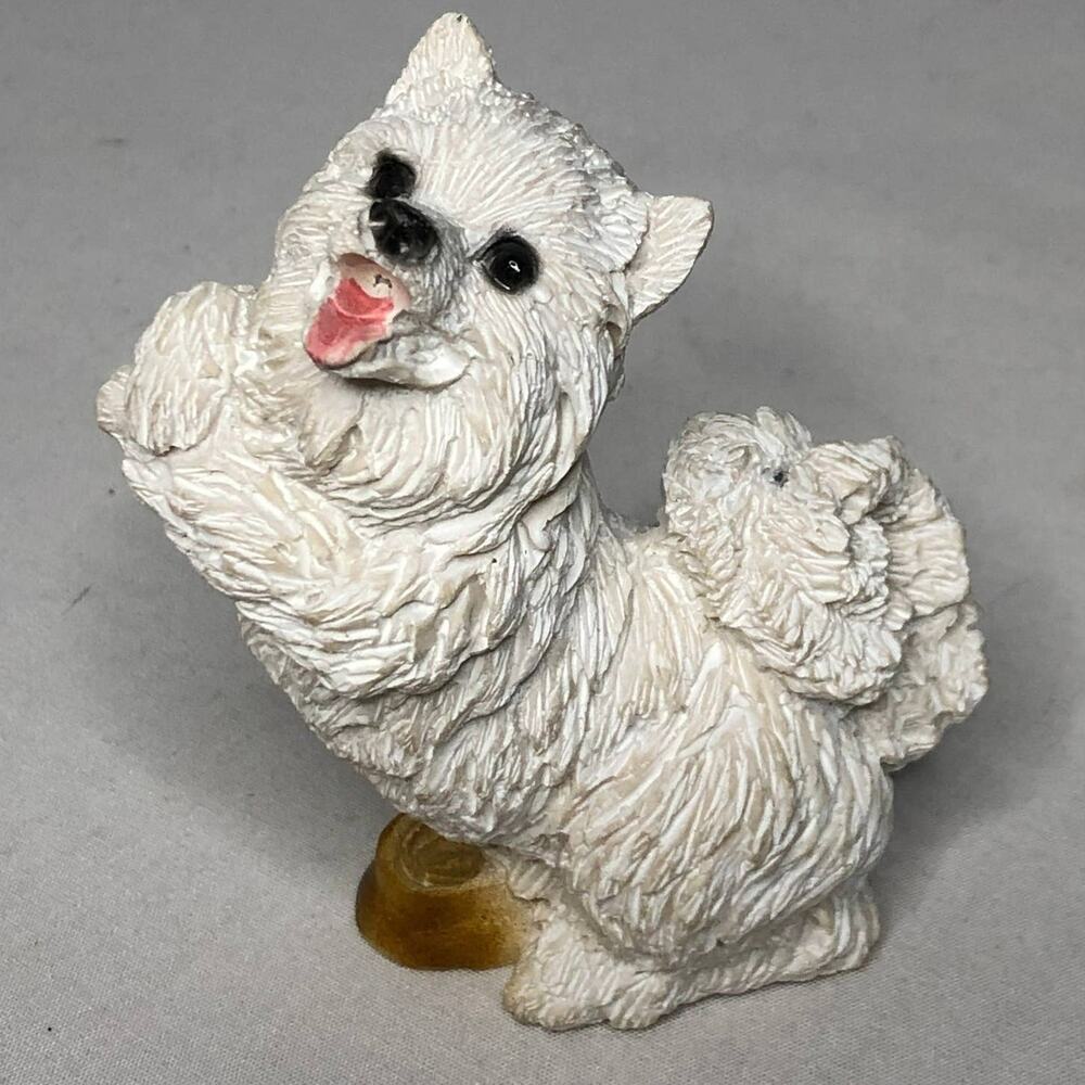Dipinto A Mano White Pomeranian Dog figurine. Painted by Hand, Made in Italy